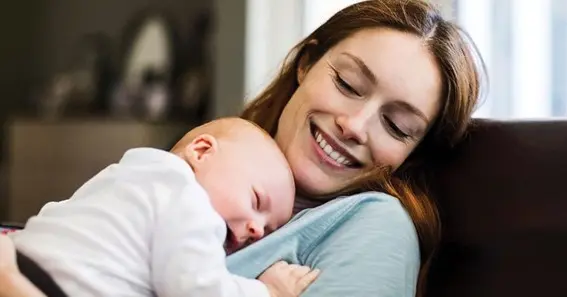 Importance of Breastfeeding for a Crunchy Mom